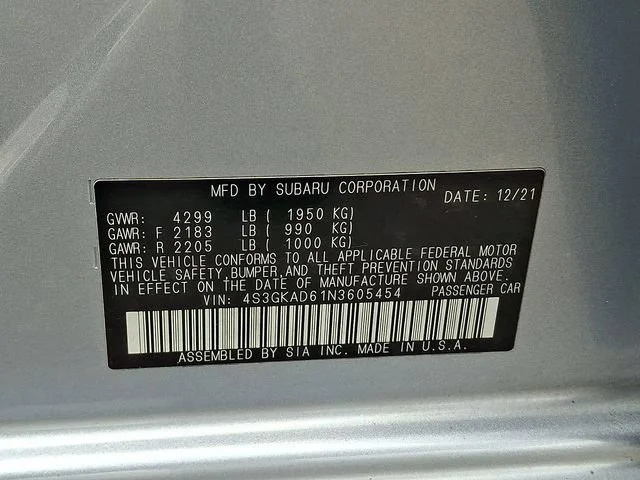 Used 2022 Silver Subaru Premium Sedan image 28