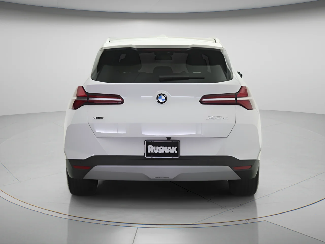 Used 2026 White BMW 30 xDrive Sport Utility image 5
