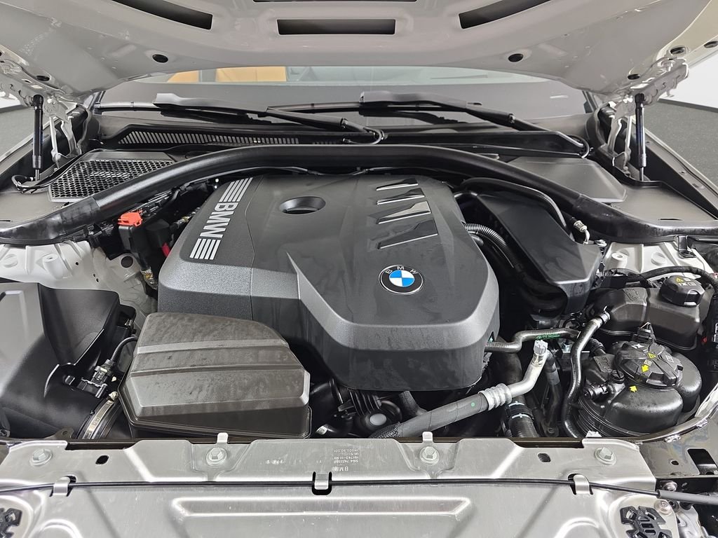 Used 2026 Mineral White Metallic BMW 330i xDrive image 35