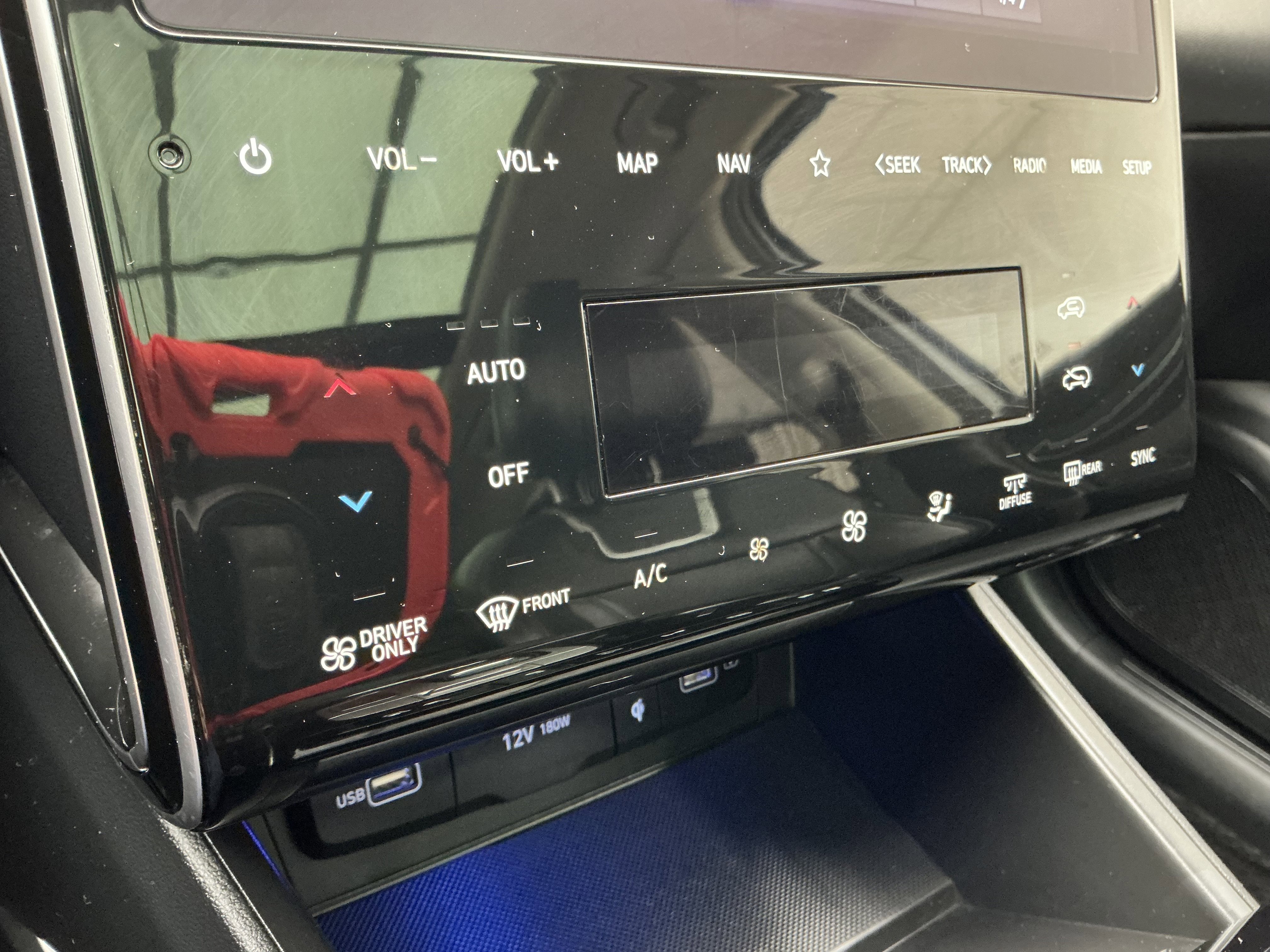 2022 Hyundai Tucson Limited - Photo 12