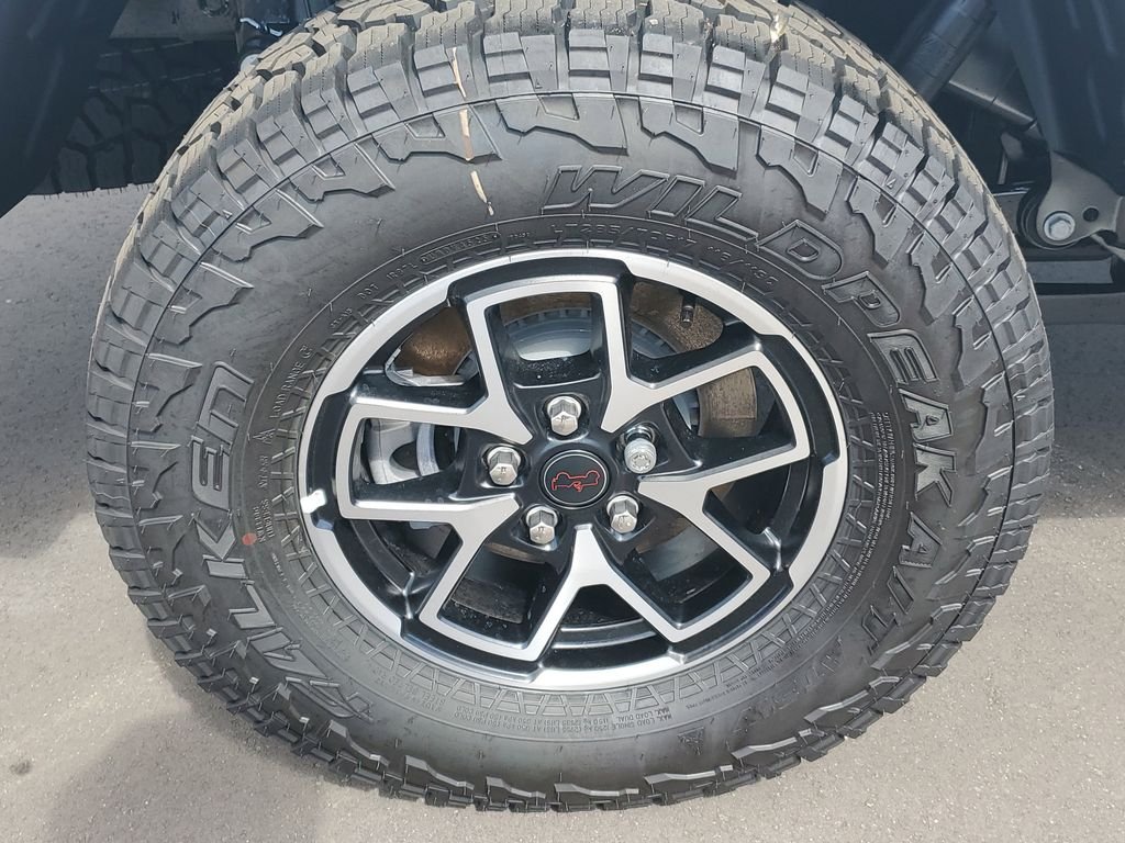 New 2026 Bright White Clear-Coat Exterior Paint Jeep Shadow Ops image 4