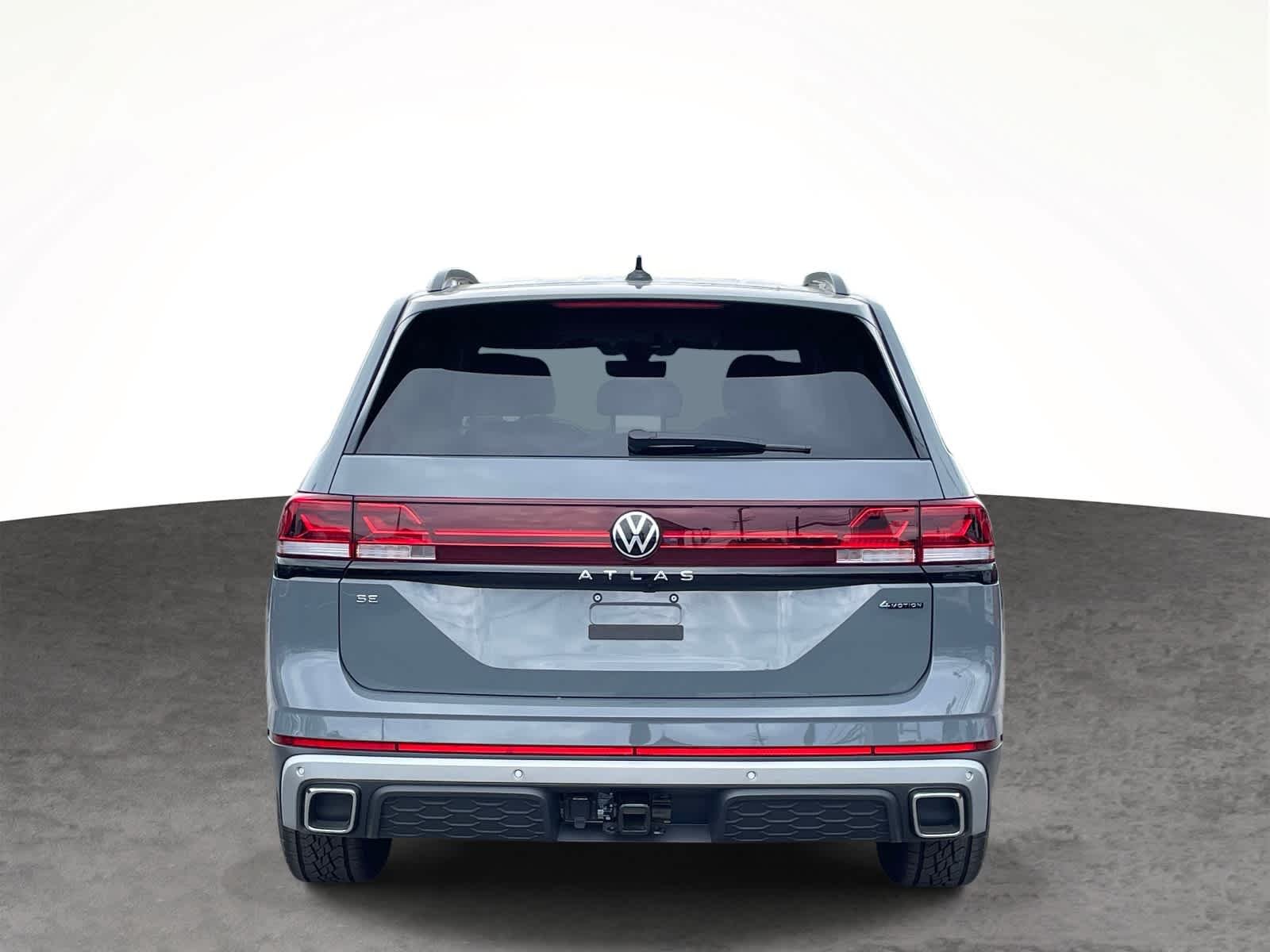 New 2026 Pure Gray Volkswagen 2.0T Peak Edition image 4