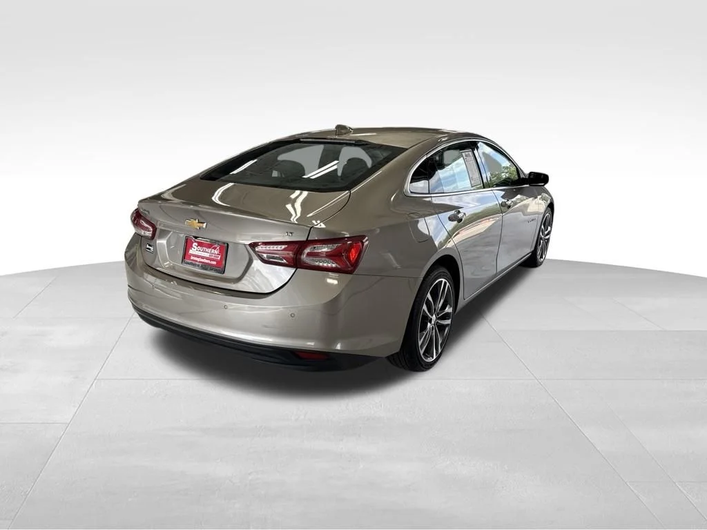 Used 2024 Gray Chevrolet LT image 5