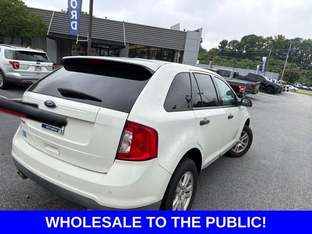 Used 2012 White Suede Ford SE image 13