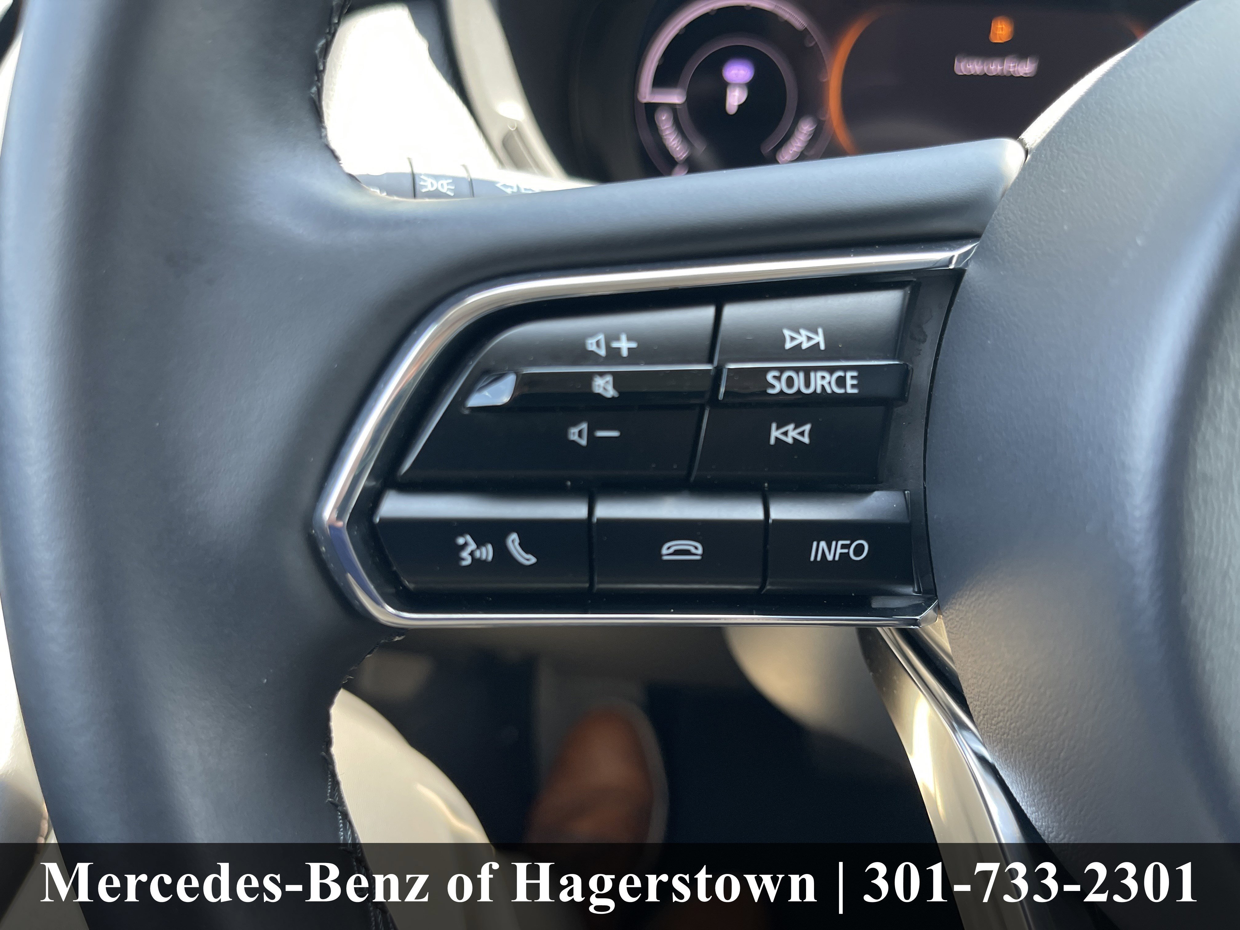 Used 2024 Deep Crystal Blue Mica Mazda Preferred AWD image 20