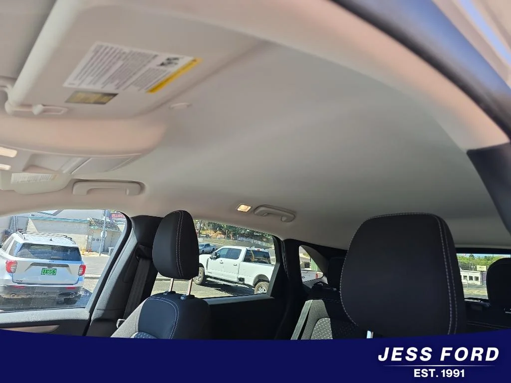 Used 2025 Space Silver Ford Active image 22