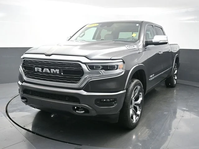 2022 RAM 1500 Limited 4x4 Crew Cab 5'7's photo