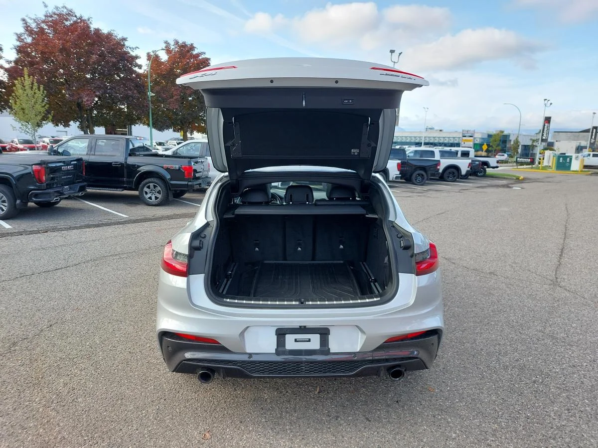 Used 2021 Dark grey BMW xDrive30i Sports Activity Coupe image 8