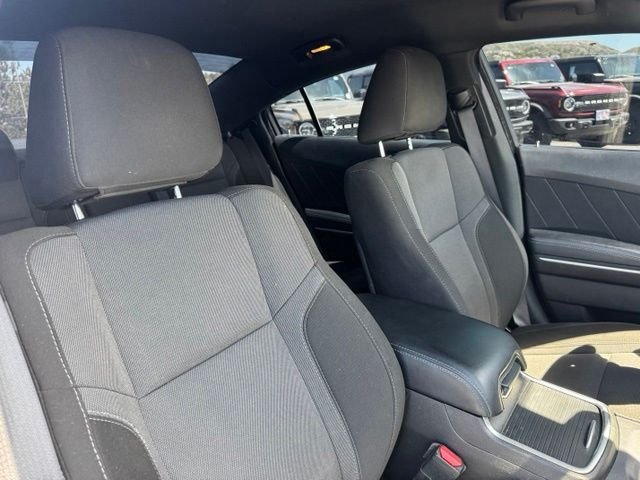 Used 2022 Black Dodge SXT image 25