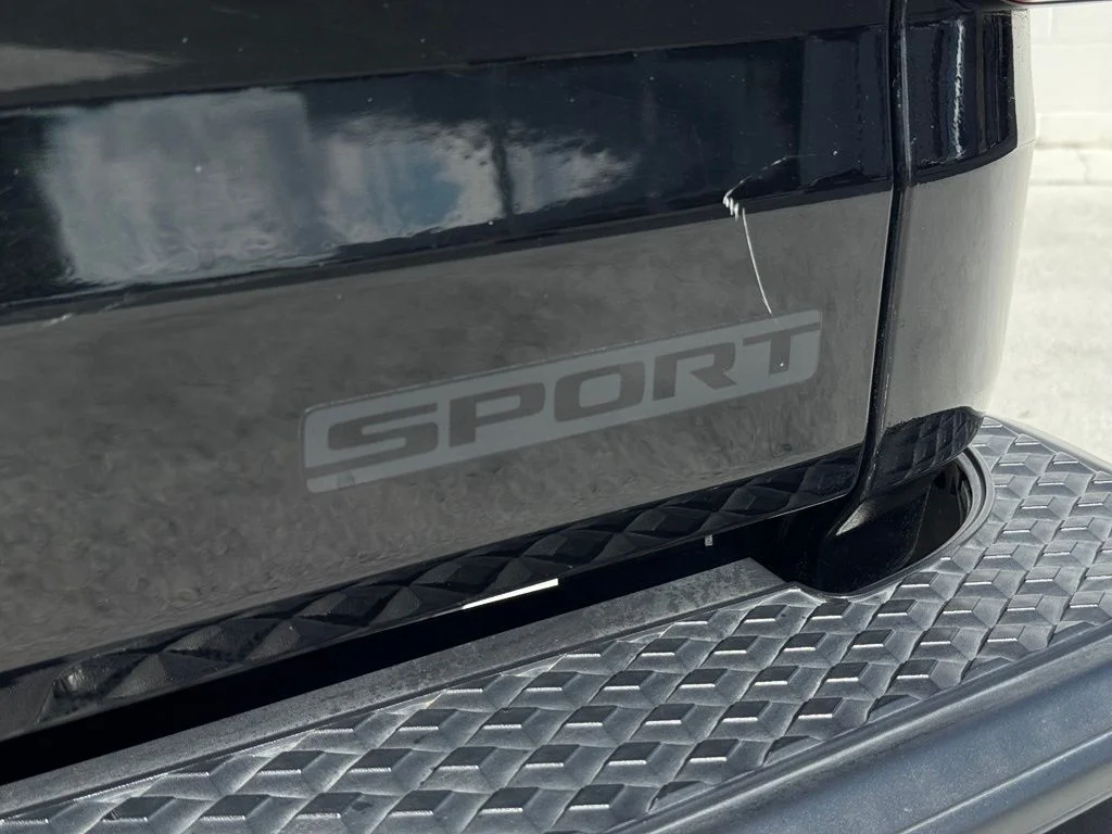 Used 2020 Black Jeep Sport image 13