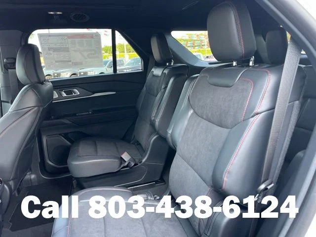 New 2026 Star White Metallic Tri-Coat Ford ST image 12