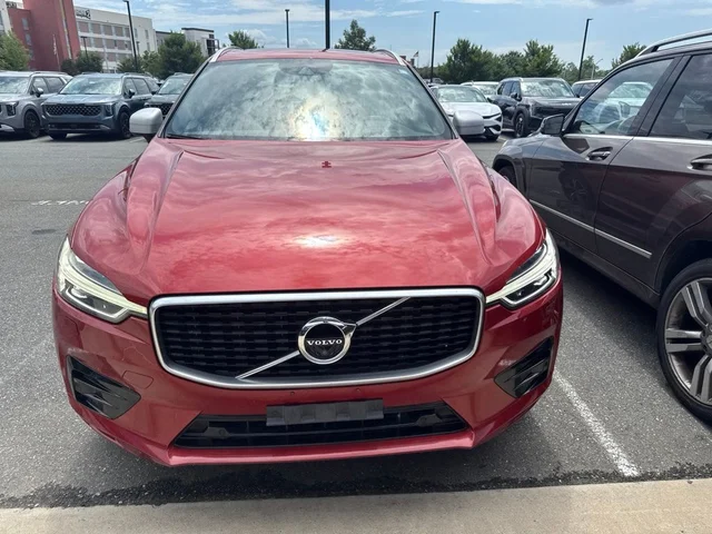2018 Volvo XC60 T5 R-Design