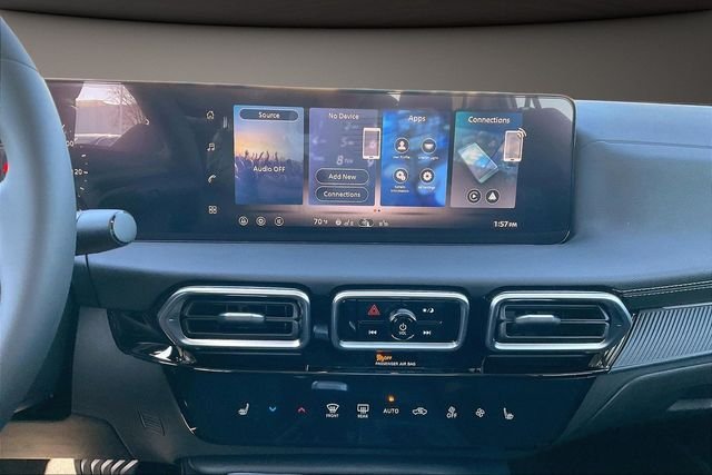 2026 Nissan Sentra SV - Photo 6