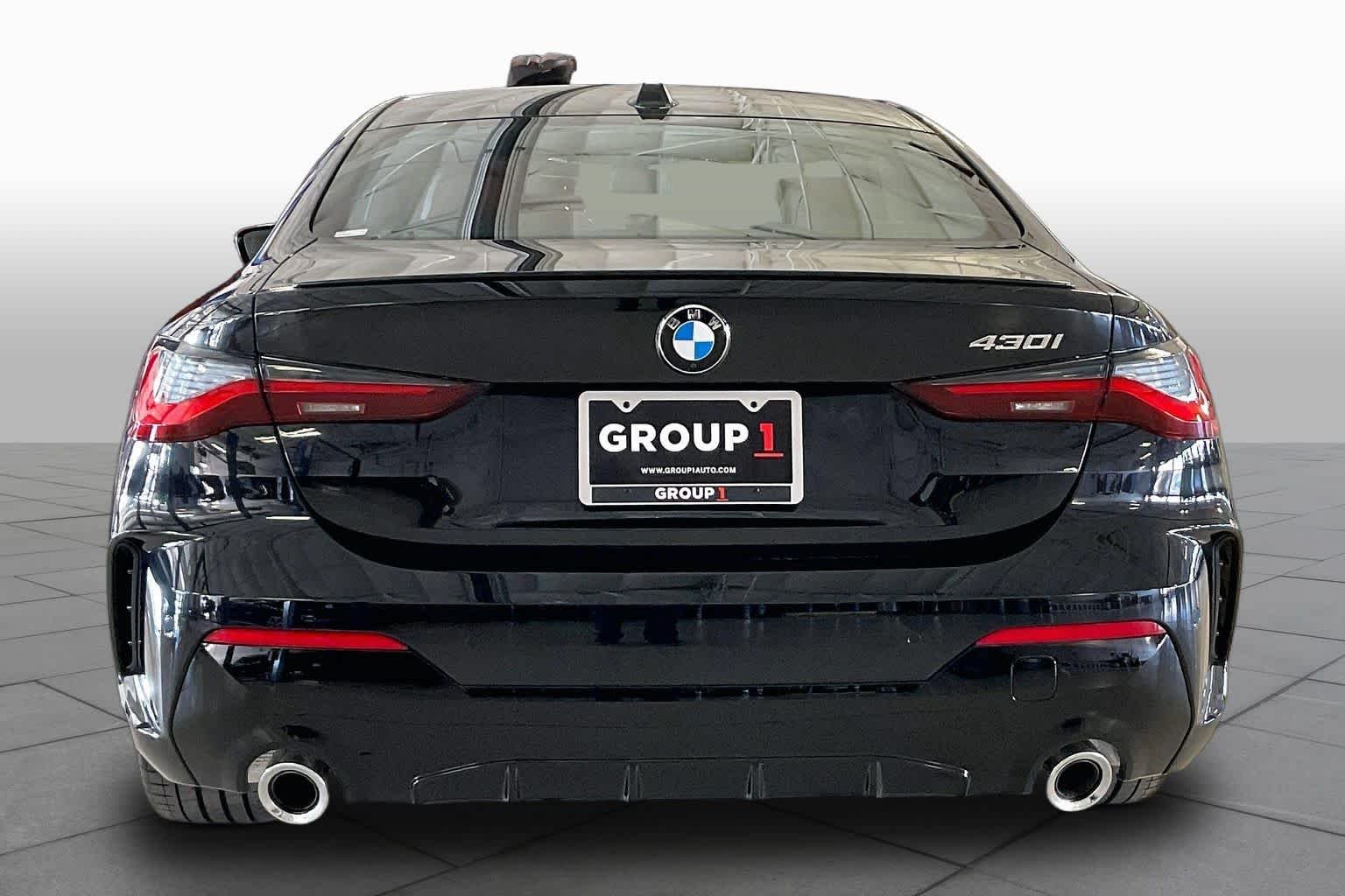 New 2027 Black Sapphire Metallic BMW 430i image 4