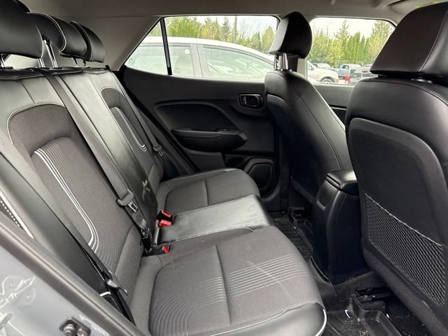 Used 2022 Galactic Gray Hyundai Limited image 14
