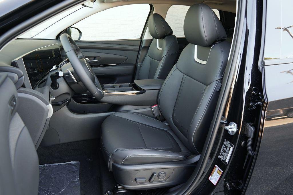 New 2026 Phantom Black Hyundai Limited image 10