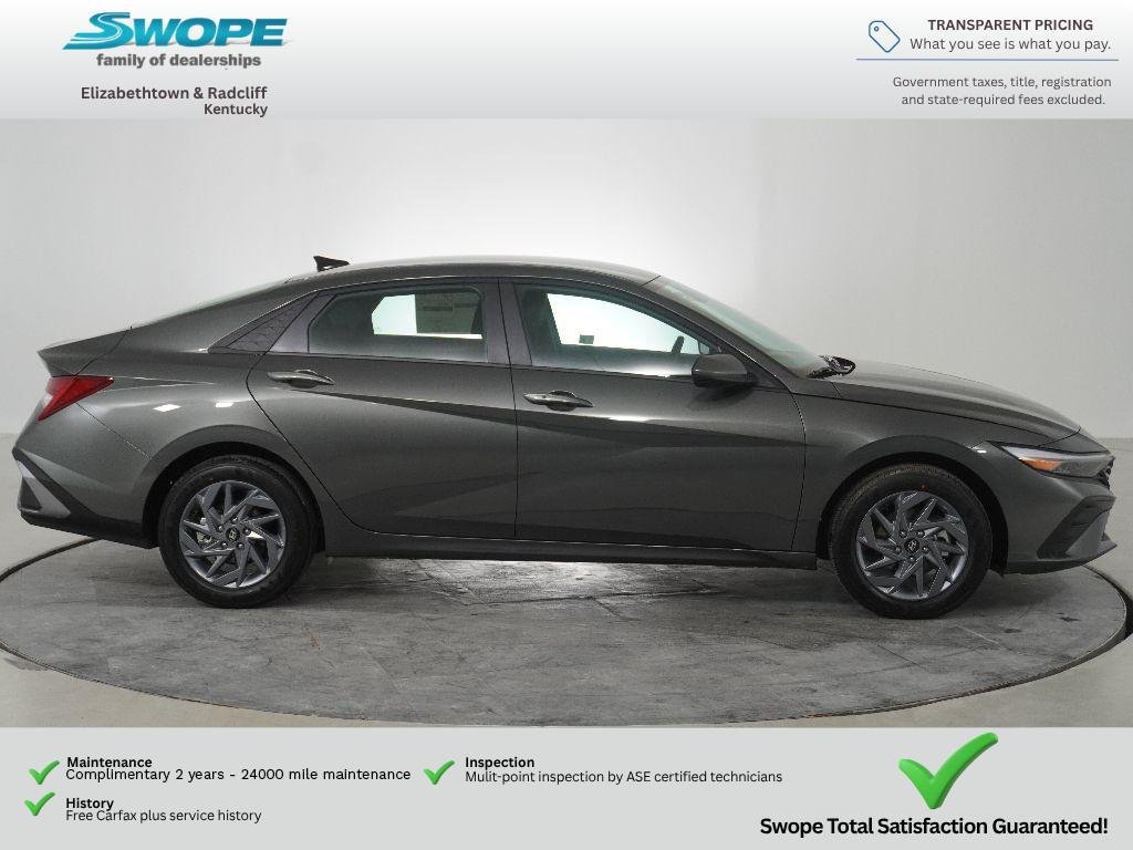 2026 Hyundai Elantra Blue - Photo 2