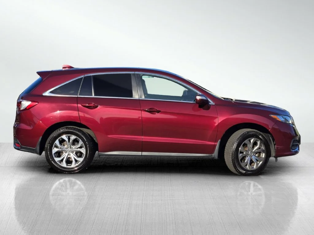 Used 2017 Basque Red Pearl II Acura Technology Package image 3