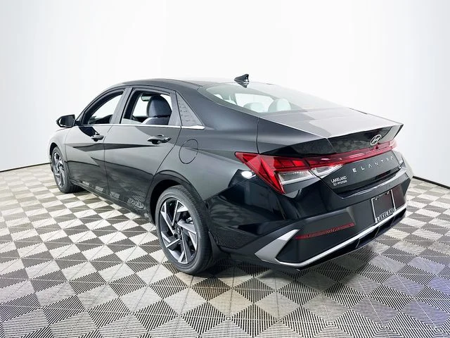 New 2026 Black Hyundai Limited image 5