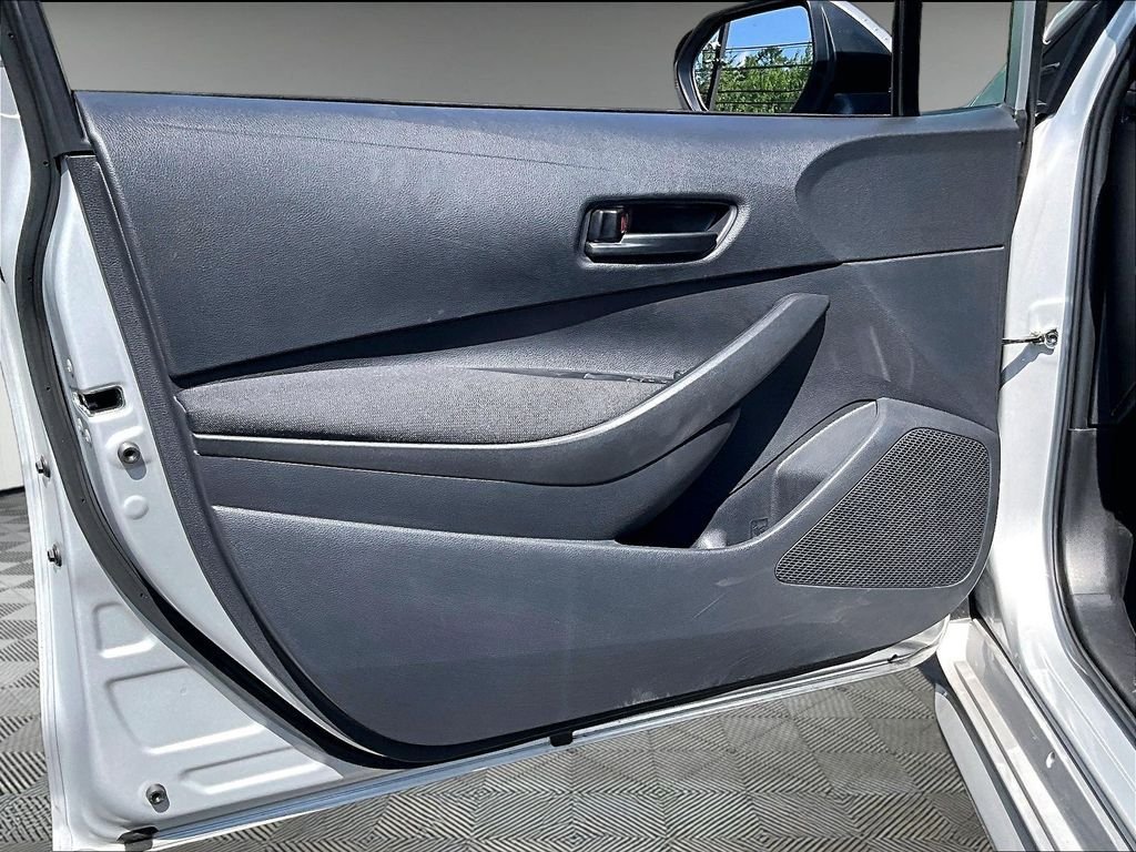 Used 2026 Classic Silver Metallic Toyota LE image 9