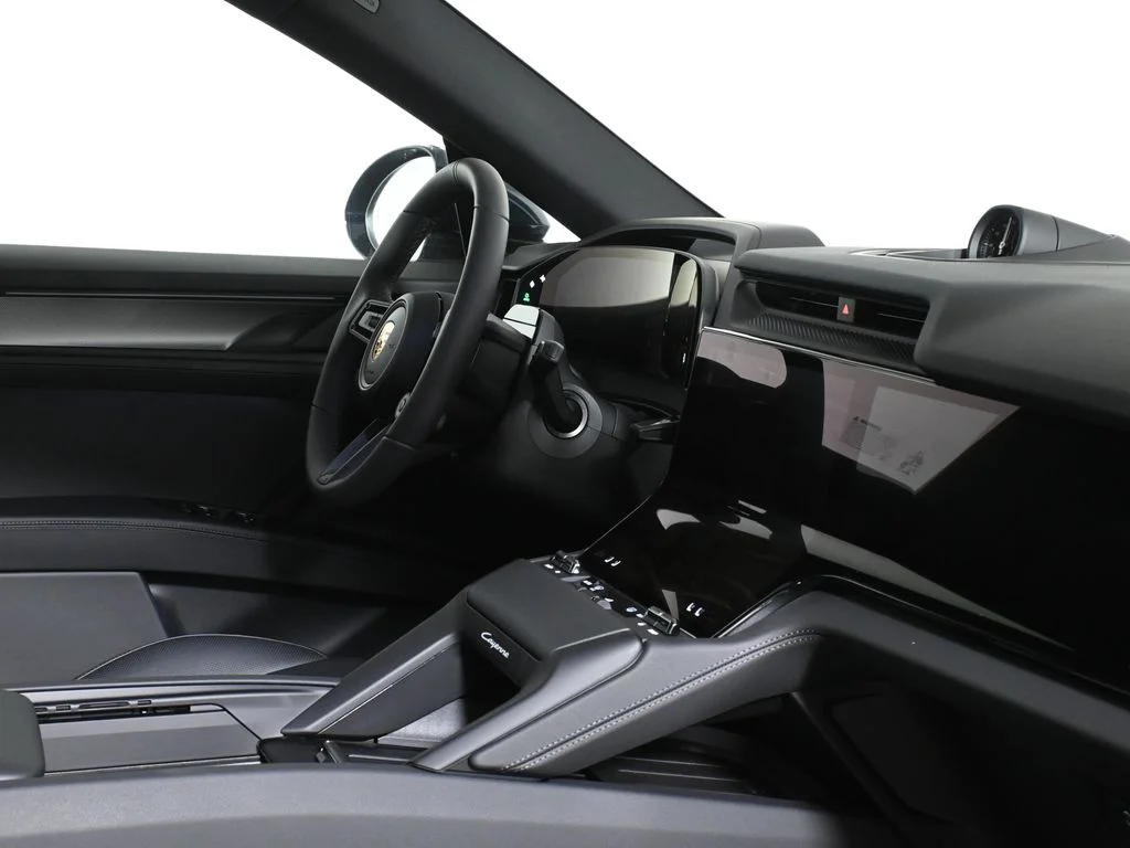 2026 Porsche Cayenne S - Photo 39