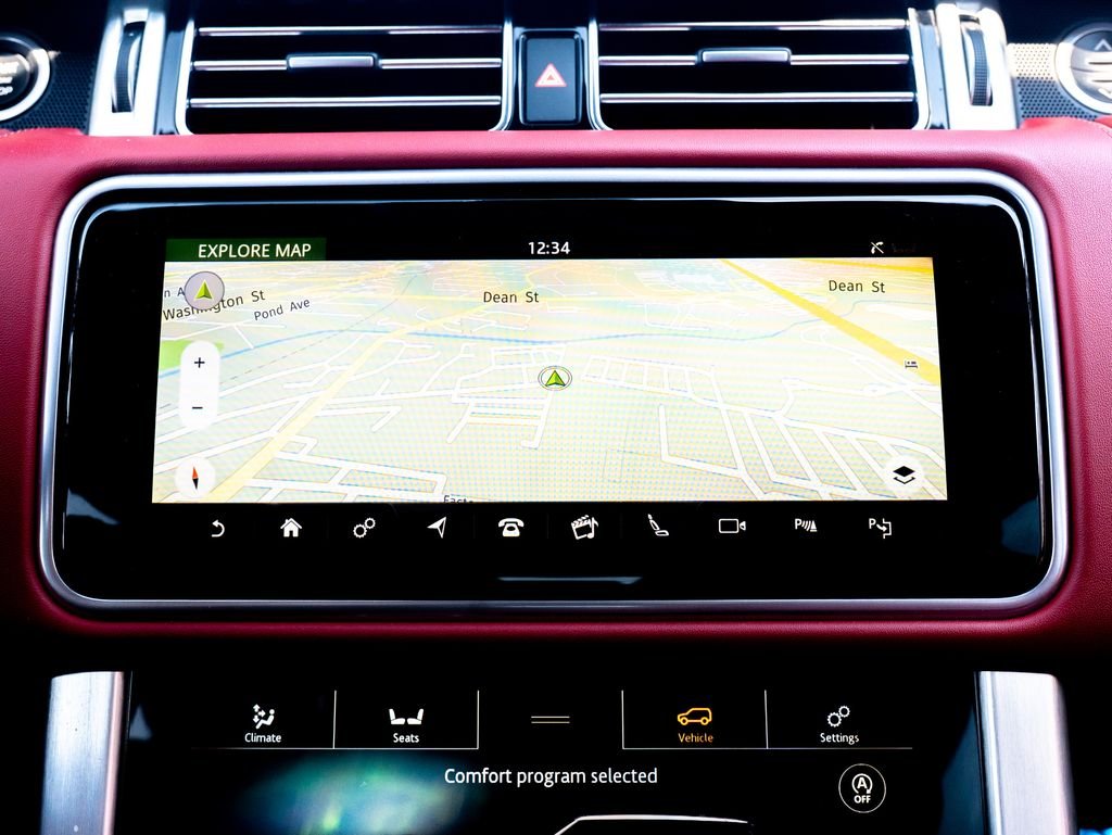 Used 2021 Gray Land Rover Autobiography image 28