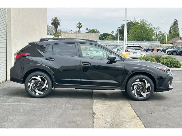New 2026 CRYSTAL BLACK SILICA Subaru Limited Hybrid image 30