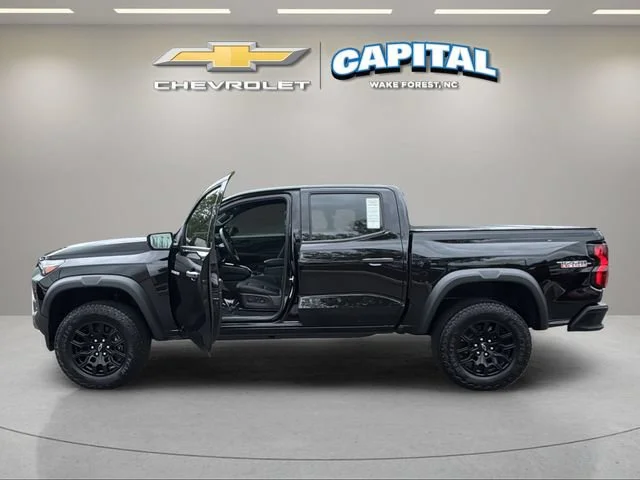 Used 2025 Black Chevrolet Trail Boss image 9