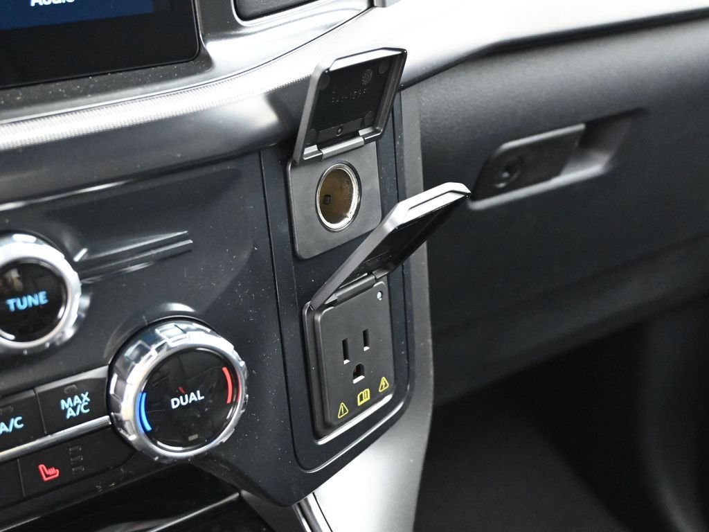 New 2026 Antimatter Blue Metallic Ford Lariat image 20