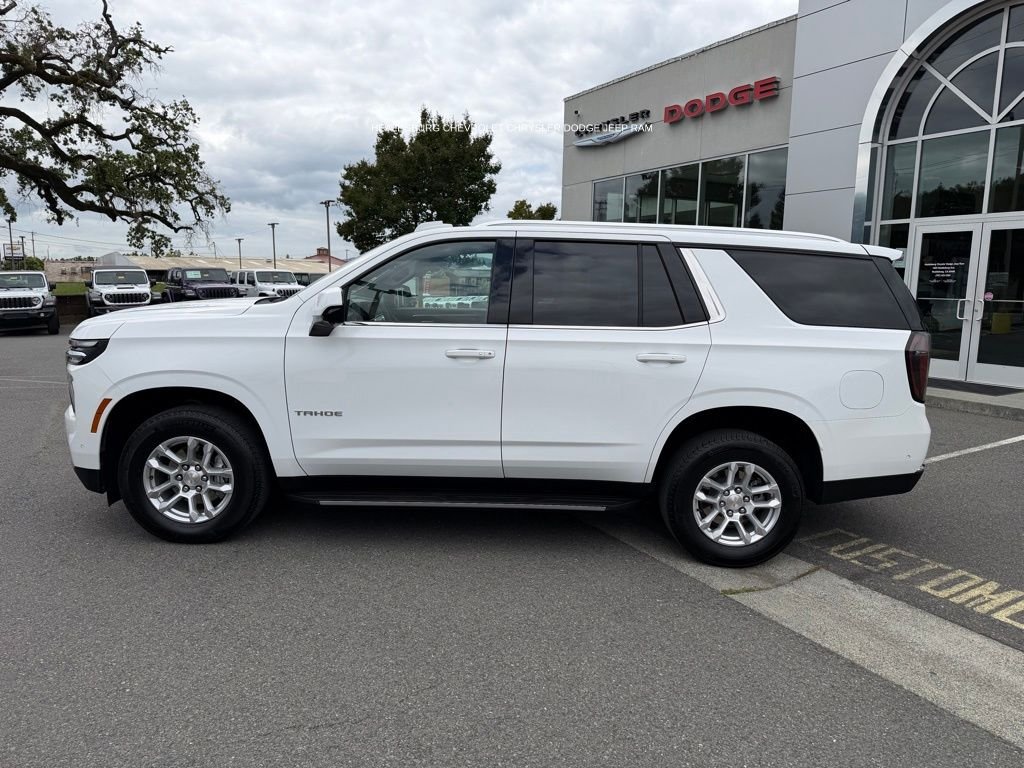 Used 2025 White Chevrolet LT image 2