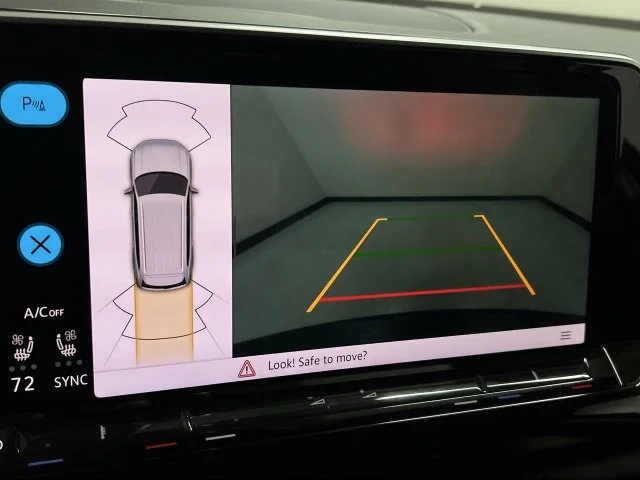 2024 Volkswagen Atlas SE w/Tech - Photo 14