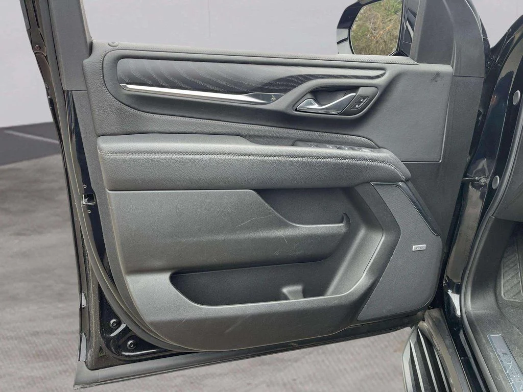 Used 2024 Onyx Black GMC Denali image 22