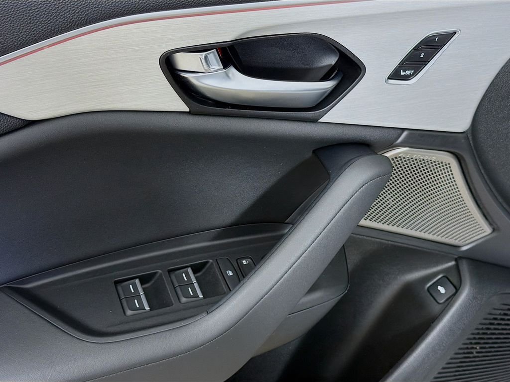 Used 2022 Lunar Silver Metallic Acura w/Technology Package image 18