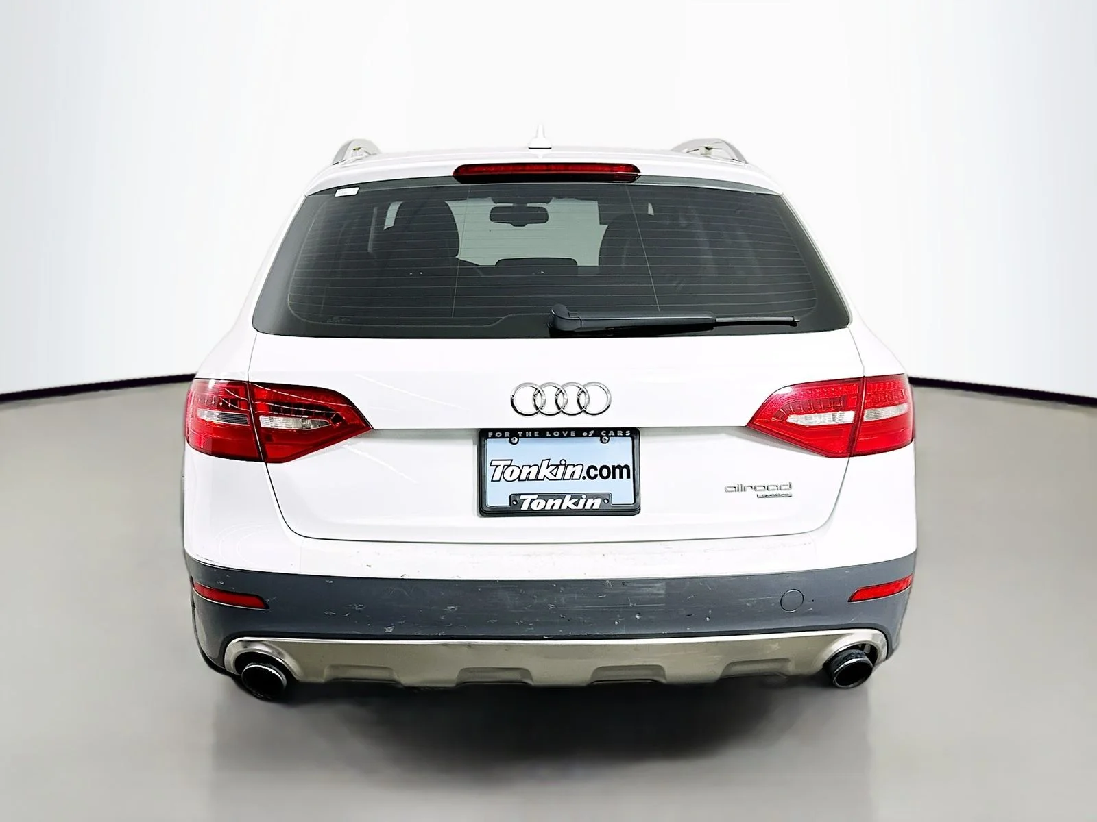 Used 2013  Audi 2.0T Premium Plus image 6