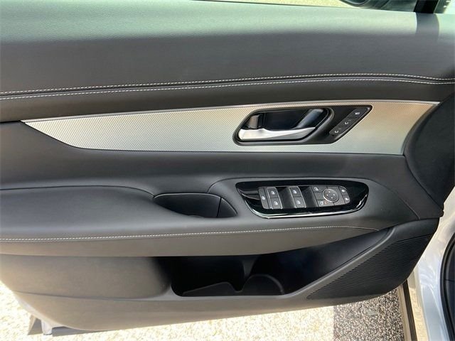 2025 Nissan Murano SL - Photo 11