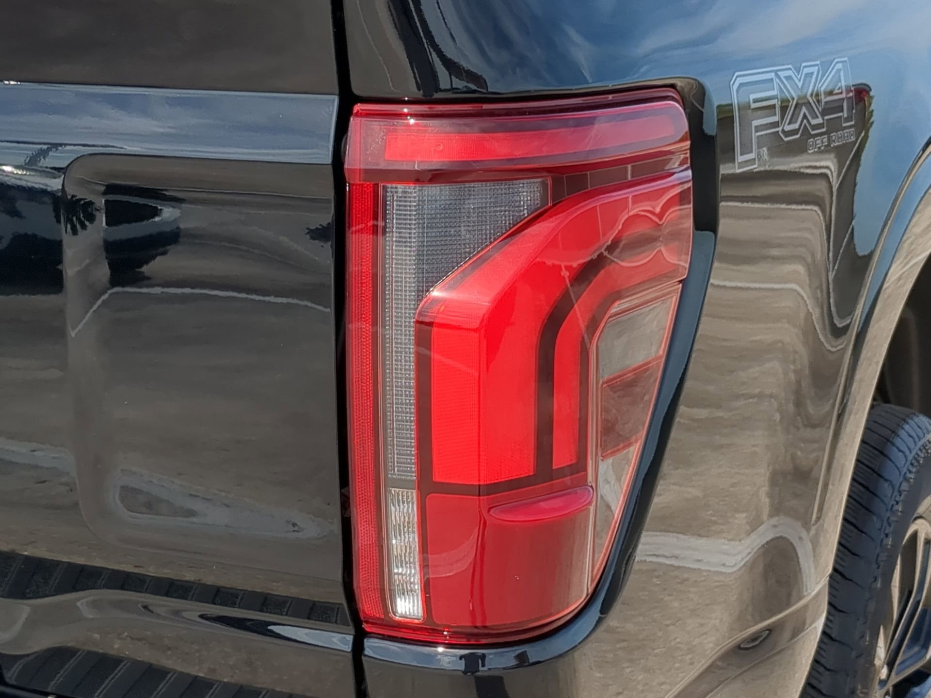 New 2026 Agate Black Metallic Ford Lariat® image 42