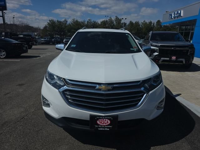 Used 2018 Chevrolet Equinox Premier with VIN 3GNAXVEV4JS535965 for sale in Woonsocket, RI
