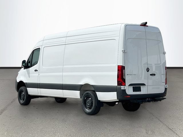 New 2026 Arctic White Mercedes-Benz Cargo 170 WB image 5