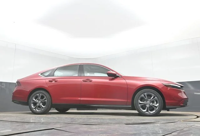 2024 Honda Accord Hybrid EX-L - Photo 48