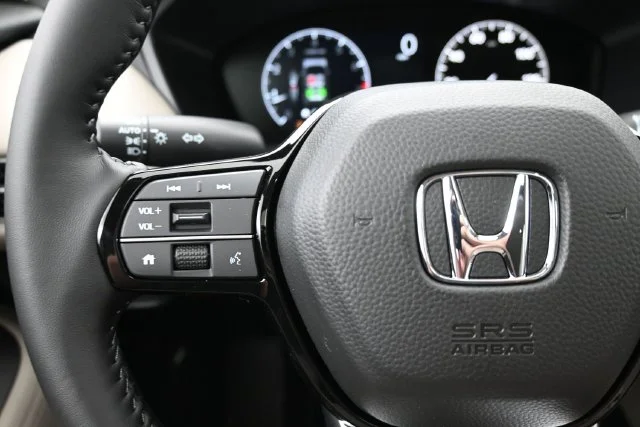 New 2027 Platinum White Pearl Honda EX-L AWD image 29