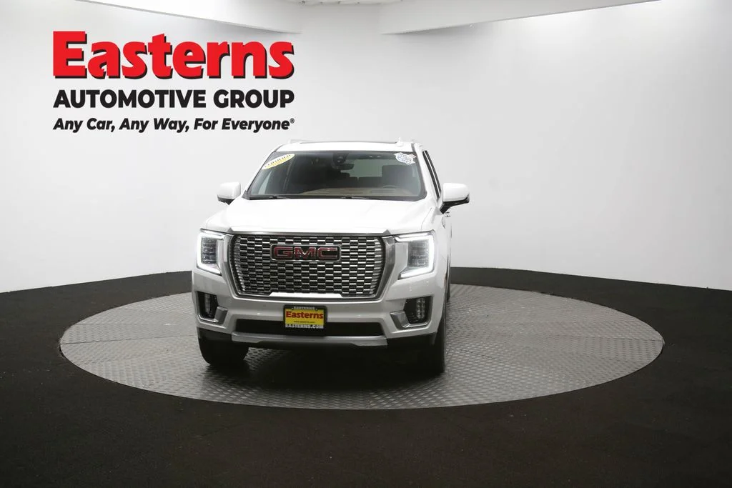 Used 2022 White GMC Denali image 59