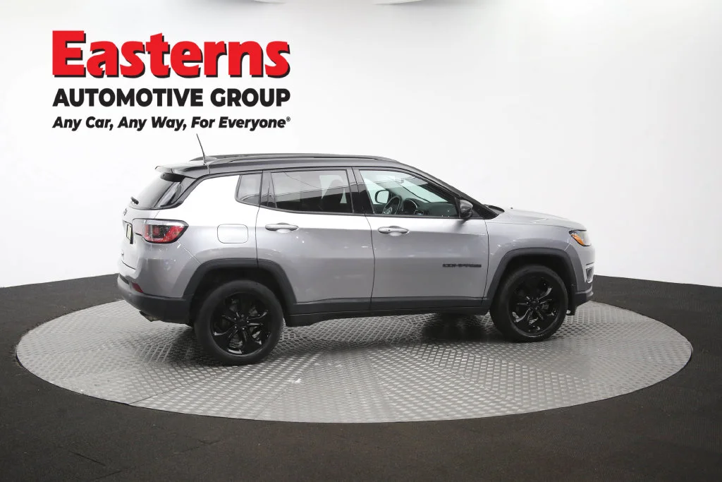 Used 2020 Silver Jeep Latitude image 44