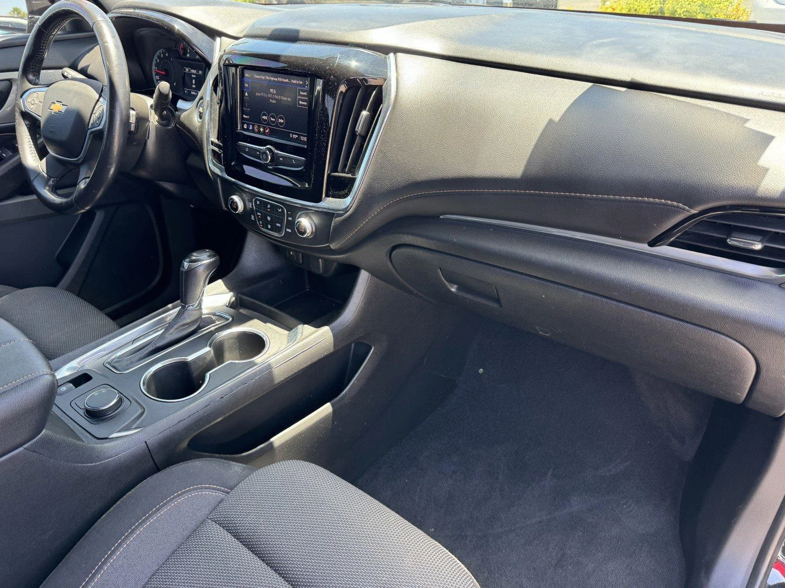 Used 2020 Mosaic Black Metallic Chevrolet LT Cloth image 7