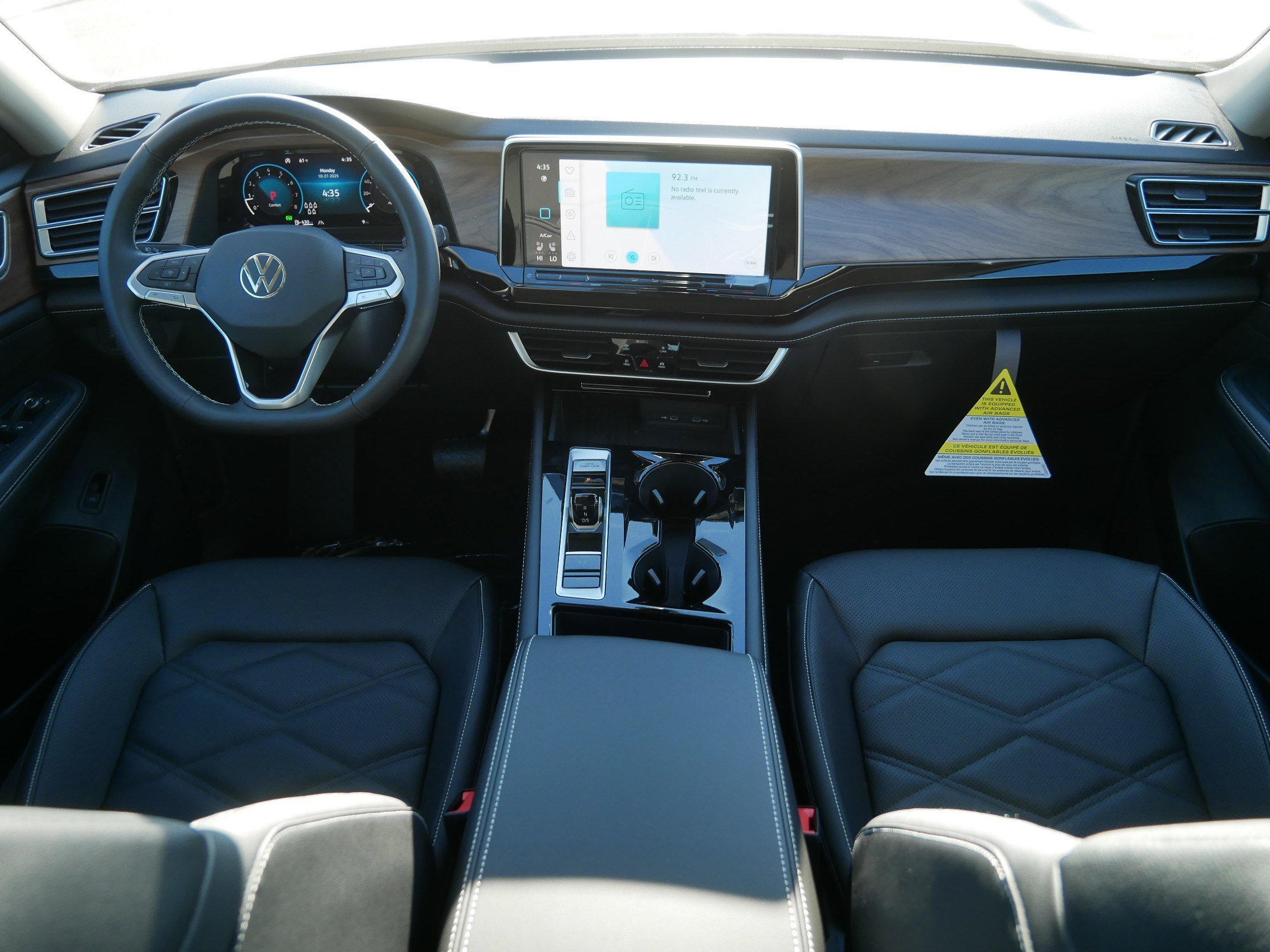 2026 Volkswagen Atlas SE w/Tech - Photo 10