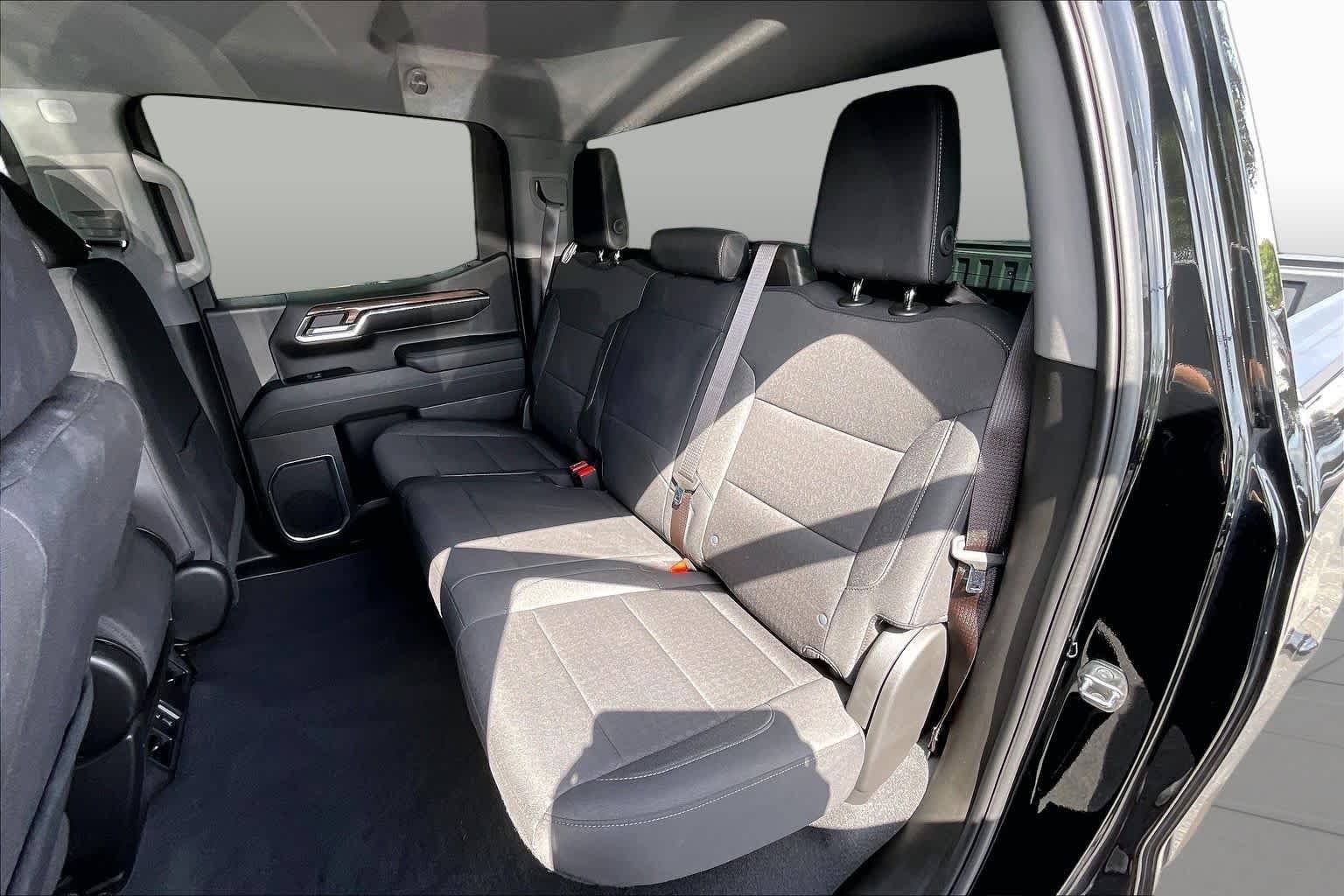 Used 2023 Black Chevrolet LT image 25