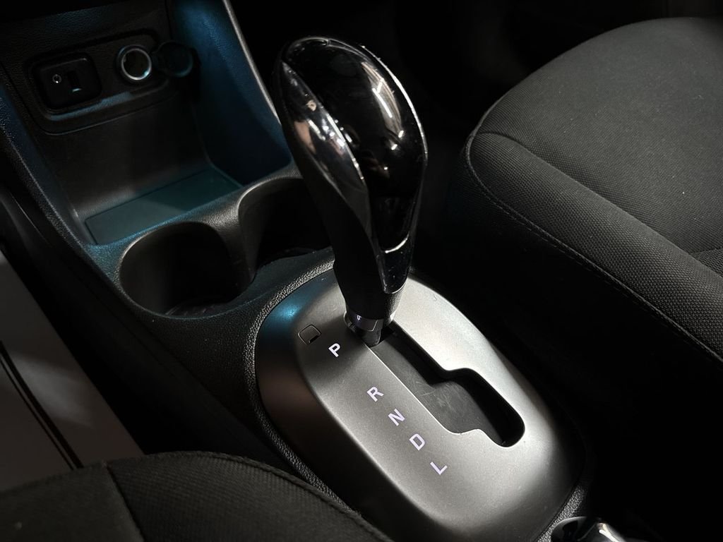 Used 2017 Summit White Chevrolet 1LT image 23
