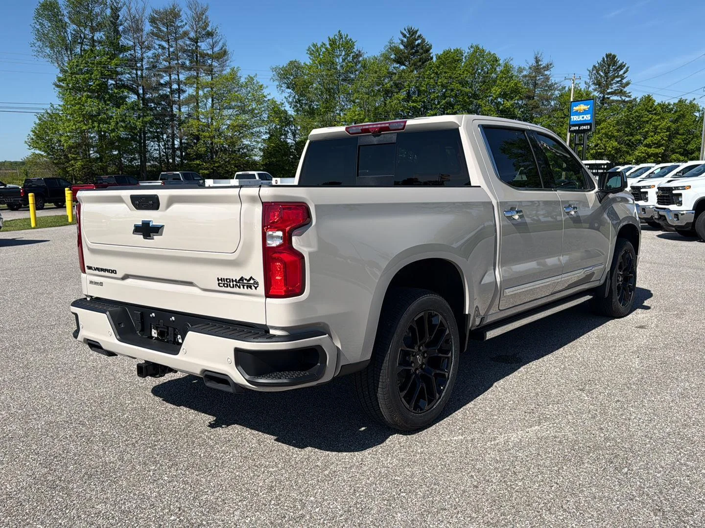 2026 Chevrolet Silverado 1500 High Country - Photo 21