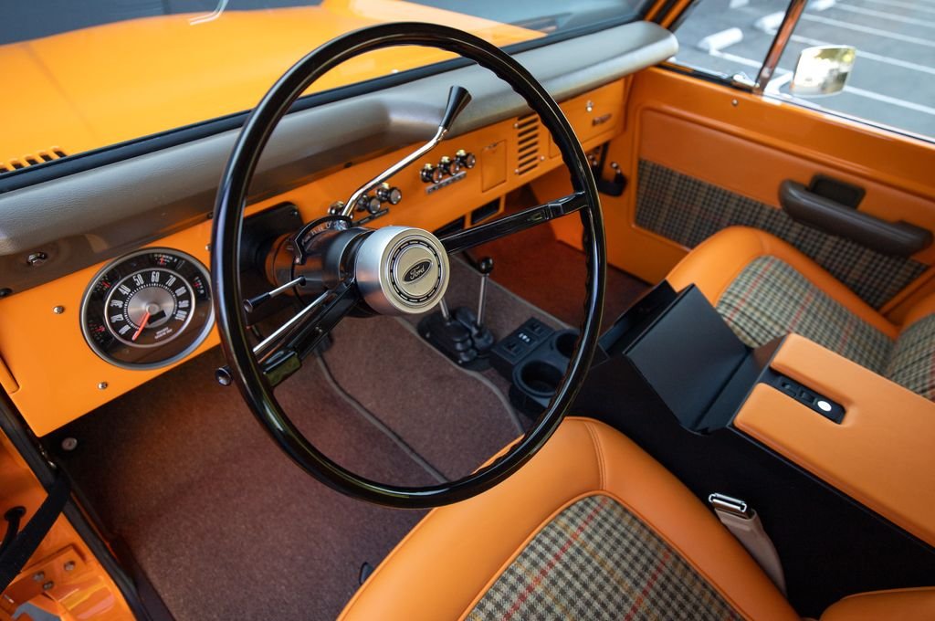Used 1974 Orange Ford Ranger image 17