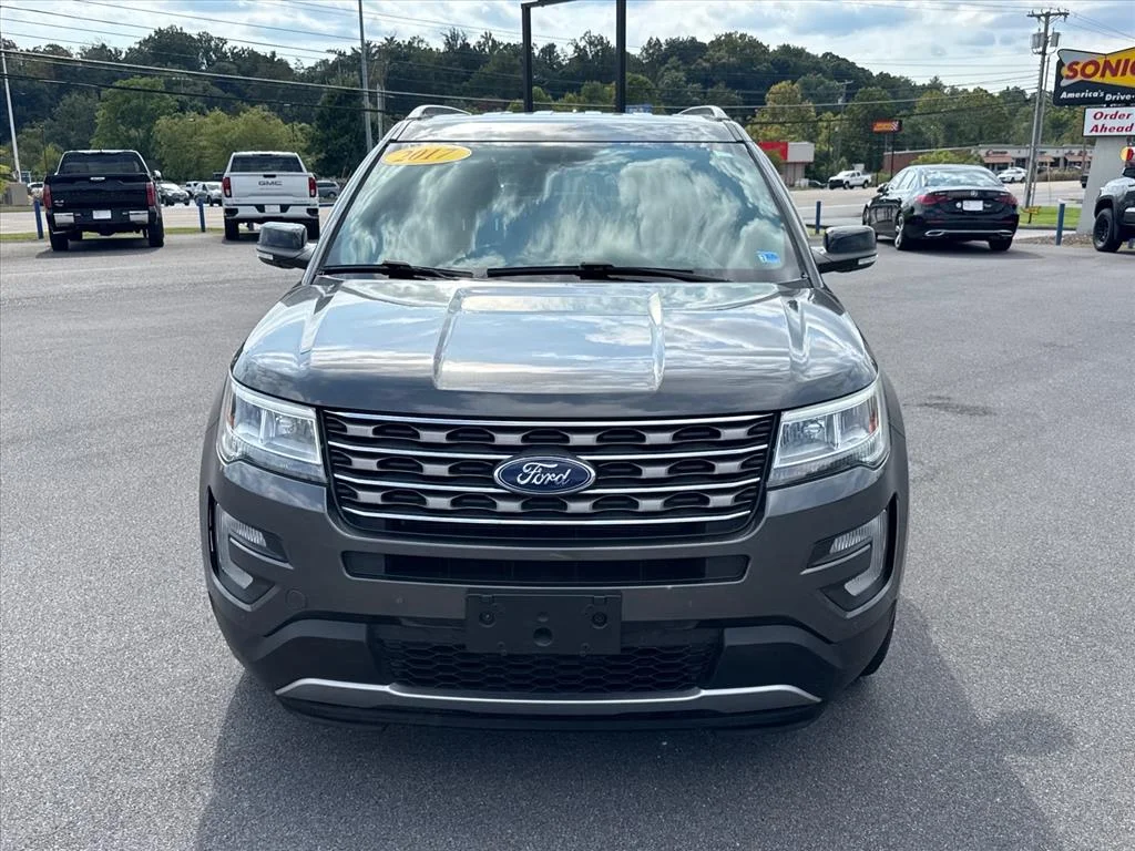 Used 2017 Magnetic J7 Ford XLT image 8