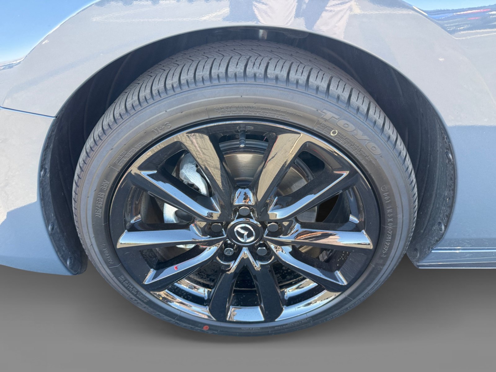Used 2026 Gray Metallic Mazda 2.5 S Carbon Edition image 9